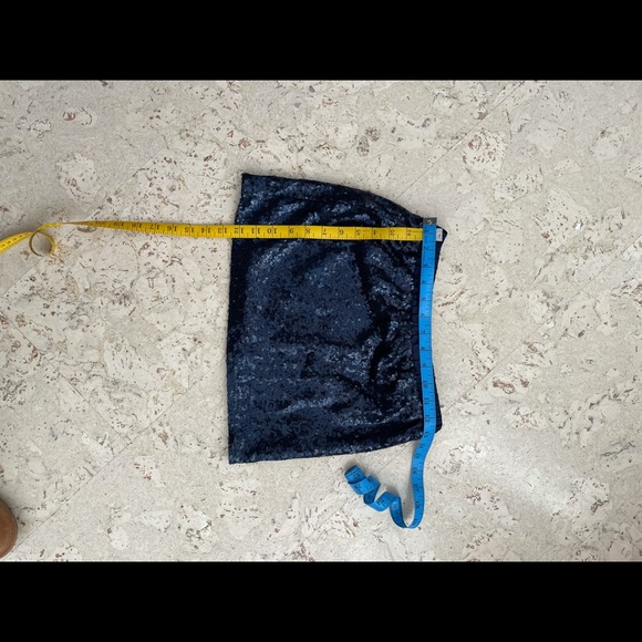 🥳 HOST PIC 🥳 EUC Girls party pack dresses and skirt - Picture 6 of 7